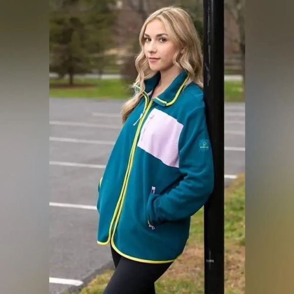 Ivory Ella Jackets & Coats Ivory Ella Retro Style Zip Up - Picture 2 of 16